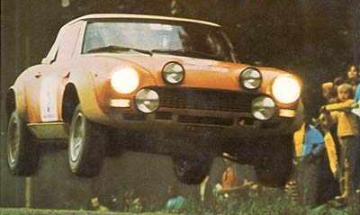 Leo Kinnunen - Atso Aho
24º Jyväskylän Suurajot - Rally of the 1000 Lakes 1974. Fiat 124 Abarth Rallye. Clasificado 6º.

Del 2 al 4 de Agosto, Jyväskylä.
Superficie: tierra.

El Rally tenia un total de 1260.00 km de los que 363.80 km divididos en 36 tramos eran especiales (2 de ellas fueron canceladas SS7 Vaarinmaja de 7 Km y SS22 Mataramaki de 13. 10 Km).

Tomaron la salida 118 equipos, finalizaron 88.@
Palabras clave: ;Finlandia;Fiat;Abarth;1974;
