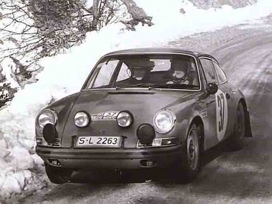 Björn Waldegård - Lars Helmér
38º Rallye Automobile de Monte-Carlo 1969. Porsche 911 S (S-L 2263). Clasificado 1º.

Del 17 al 24 de Enero, Monte-Carlo.
Superficie: asfalto - nieve.

El Rally tenia un total de 225.00 km cronometrados.

Se inscribieron 211 equipos, tomaron la salida 183, finalizaron 44.@
Palabras clave: Bjorn_Waldegard;Lars_Helmer;Porsche;Montecarlo;1969;Nieve