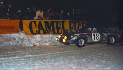 Jean-Claude Andruet - Michèle Espinos-Petit 'Biche' 
42º Rallye Automobile de Monte-Carlo 1973. Renault Alpine A110 1800 (8693 HG 76). Clasificado 1º.

Del 19 al 26 de Enero, Monte-Carlo.
Superficie: asfalto - nieve.

El Rally tenia un total de 4800 km de los que 456.50 km divididos en 18 tramos eran especiales, (2 ellas fueron canceladas SS10 Col de la Porte de 18.25 Km y SS11 La Cabanette de 18.25Km).

Tomaron la salida 278 equipos, finalizaron 51.@
Palabras clave: Jean-Claude_Andruet;Michele_Espinosi-Petit;Renault;Alpine;A110;Montecarlo;nieve;1973