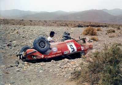 Chandrashekhar Mehta - Geraint Drews
16º Rallye du Maroc 1973. Datsun 240Z. Abandonó por accidente.

Del 8 al 13 de Mayo, Rabat, Casablanca.
Superficie: asfalto - tierra.

El Rally tenia un total de 5303.00 km de los que 1210.00 km divididos en 11 tramos eran especiales.

Kilómetros de los tramos:

1ª ETAPA
SS1 El Khatouat de 95.00 km.
SS2 Col du Zegota de 30.00 km.
SS3 Kettama de 40.00 km.
SS4 Tleta - Kettama de 30.00 km.

TOTAL ETAPA 195.00 km.

2ª ETAPA
SS5 Missour de 175 km.
SS6 Rich de 205 km.

TOTAL ETAPA 380.00 km.

3ª ETAPA
SS7 Tizi N'Test de 87 km.
SS8 Foum Zguid de 200.00 km.
SS9 Tazenakht de 92 km.
SS10 Ntchka de 20 km.
SS11 Rissani de 236 km.

TOTAL ETAPA 635.00 km.
TOTAL 1210 KM.

Tomaron la salida 66 equipos, finalizaron 12.
@
Palabras clave: ;Marruecos;Datsun;Crash;1973