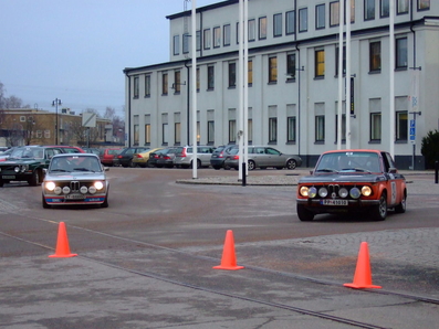 BMW 2002
Palabras clave: BMW;2002