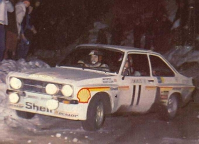 Roger Albert Clark - Jim Porter
44º Rallye Automobile de Monte-Carlo 1976. Ford Escort RS 1800 MKII (KHK 983N). Clasificado 5º.

Del 17 al 24 de Enero, Monte-Carlo.
Superficie: asfalto - nieve.

El Rally tenia un total de 4500 km de los que 530.50 km divididos en 23 tramos eran especiales.

Se inscribieron 163 equipos, tomaron la salida 148, finalizaron 84.@
Palabras clave: ;Ford;Escort;MKII;RS;MKII;Montecarlo;Nieve;1976