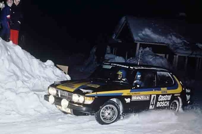 Stig Blomqvist - Hans Sylvan
27º Internacional Suecia Rally 1977. Saab 99 Turbo (ACZ 701). Clasificado 1º.

Del 11 al 13 de Febrero, Karlstad.
Superficie: nieve - hielo

El Rally tenia un total de 1522.00 km de los que 736.20 km eran de tramos especiales.

Tomaron la salida 175 equipos, finalizaron 37.@
Palabras clave: Stig_Blomqvist;Hans_Sylvan;Saab;EMS;Suecia;Nieve;1977