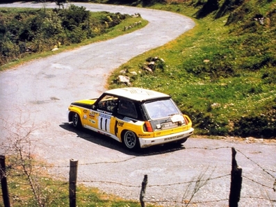 Jean Ragnotti - Jean-Marc Andrié
25º Tour de Corse - Rallye de France 1981. Renault 5 Turbo (440 VB 91). Abandonó por problemas eléctricos en SS16 Calvi - Fango de 32.50 Km.

Del 30 de Abril al 2 de Mayo, Ajaccio, Córcega, Francia.
Superficie: asfalto.

El Rally tenia un total de 1613.00 km de los que 1144.60 km divididos en 24 tramos, eran especiales.

Se inscribieron 126 equipos, tomaron la salida 120, finalizaron 42.@
Palabras clave: ;Renault;Turbo;Corcega;Corse;1981