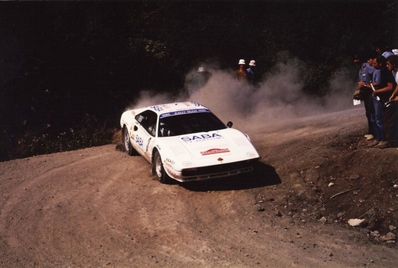 Björn Waldegård - Claes Billstam
25º Rally Sanremo 1983. Ferrari 308 GTB (PA 639395). Abandonó por motor en SS25 Pianella 1 de 15.22 km.

Del 2 al 7 de Octubre, Sanremo, Liguria, Imperia, Italia.
Superficie: Asfalto - tierra

El Rally tenia un total de 2695.00 km de los que 775.89 km divididos en 58 tramos, eran especiales.

Se inscribieron 97 equipos, tomaron la salida 97, finalizaron 36.@
Palabras clave: ;Ferrari;Grupo_B;Sanremo;1983