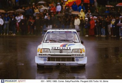 Bruno Saby	Jean-François Fauchille
29º Tour de Corse - Rallye de France 1985. Peugeot 205 T16 E2 (24 FGV 75). Clasificado 2º.

Debut en el Mundial de Rallyes del Peugeot E2.

Del 2 al 4 de Mayo, Ajaccio, Córcega, Francia.
Superficie: asfalto.

El Rally tenia un total de 1603.00 km de los que 1122.25 km divididos en 30 tramos eran especiales, (1 de ellos fue cancelado, SS5 Sartene - Zonza de 44.23 km, por el fatal accidente de Attilio Bettega en el tramo anterior, SS4 Zerubia - Santa Giulia de 30.60 km).

Tomaron la salida 139 equipos, finalizaron 45.@
Palabras clave: Bruno_Saby;Jean-François_Fauchille;Còrcega;Peugeot;T16;E2;1985