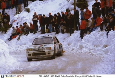 Bruno Saby - Jean-François Fauchille
53º Rallye Automobile de Monte-Carlo 1985. Peugeot 205 Turbo 16 (123 FBL 75). Clasificado 5º.

Del 26 de Enero al 1 de Febrero, Monte-Carlo.
Superficie: asfalto - nieve.

El Rally tenía un total de 3999 km de los que 852 km divididos en 34 tramos eran especiales (1 de ellos fue cancelado SS17).

Tomaron la salida 117 equipos, finalizaron 68.@
Palabras clave: ;Montecarlo;Peugeot;T16;Nieve;1985