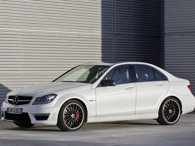 Mercedes C63 AMG
Palabras clave: ;AMG