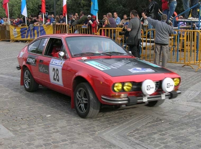 Alfa Romeo Alfetta GT
Palabras clave: ;Alfetta;GT