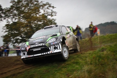 Ken Block - Alessandro Gelsomino
67º Rally de Gales GB 2011. Ford Fiesta RS WRC. Clasificado 9º.
Palabras clave: Ken_Block;Ford;Fiesta;RS;WRC;Gran_Bretaña;Gales;2011