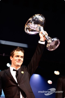 Sébastien Loeb
Palabras clave: Sébastien_Loeb;Personajes