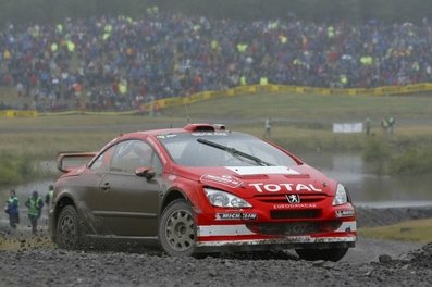 Marcus Grönholm - Timo Rautiainen
60º Rally de Gales GB 2004. Peugeot 307WRC. Retirado por mecà¡nica.
Palabras clave: Marcus_Gronholm;Timo_Rautiainen;Peugeot;WRC;Gran_Bretaña;2004