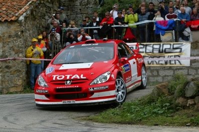 Marcus Grönholm - Timo Rautiainen
48º Rallye de Francia 2004. Peugeot 307WRC. Clasificado 4º.
Palabras clave: Marcus_Gronholm;Timo_Rautiainen;Peugeot;WRC;Còrcega_Francia;2004