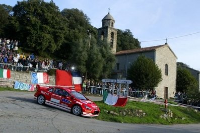 Marcus Grönholm - Timo Rautiainen
Rallye de Francia - Tour de Còrcega 2005. Peugeot 307WRC Evo2. Retirado por mecà¡nica.
Palabras clave: Marcus_Gronholm;Timo_Rautiainen;Peugeot;WRC;Còrcega;2005