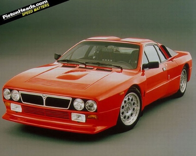 LANCIA RALLY 037
Versiòn homologada de calle
Palabras clave: Lancia;grupo_B