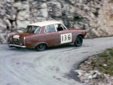 Roger Albert Clark - Arnold Porter
34º Rallye Automobile de Monte-Carlo 1965. Rover 2000 (4 KUE). Clasificado 6º.

Del 16 al 25 de Enero, Monte-Carlo.
Superficie: asfalto - nieve.

Se inscribieron 275 equipos, tomaron la salida 237, finalizaron 35.@
Palabras clave: ;Rover;2000;Montecarlo;1965