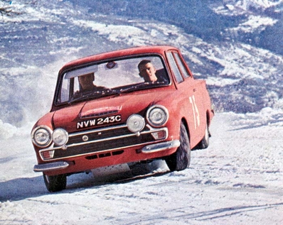 Roger Albert Clark - Brian Melia
35º Rallye Automobile de Monte-Carlo 1966. Ford Cortina Lotus MK1 (NVW 243C). Excluido, desconocemos el motivo.

Del 14 al 20 de Enero, Monte-Carlo.
Superficie: asfalto - nieve.

119 equipos completaron el rally en su totalidad.
A partir de la posición 120, los equipos no se clasificaron para el tramo final, pero fueron clasificados oficialmente.

Tomaron la salida 322 equipos, finalizaron 184.
@
Palabras clave: ;Brian_Melia;Ford;Cortina;Montecarlo;1966;nieve