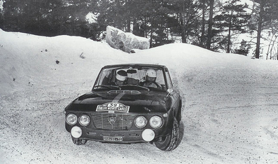 Ove Andersson - John Davenport
36º Rallye Automobile de Monte-Carlo 1967. Lancia Fulvia 1.3 Coupé HF (TO 858490). Clasificado 2º.

Del 14 al 20 de Enero, Monaco.
Superficie: asfalto - nieve.

Se inscribieron 221 equipos, tomaron la salida 195, finalizaron 92.@
Palabras clave: Ove_Andersson;John_Davenport;Lancia;Fulvia;Montecarlo;1967;nieve