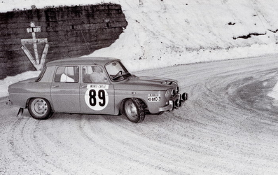 Jean-Luc Therier - Marcel Callewaert
38º Rallye Automobile de Monte-Carlo 1969. Renault 8 Gordini (5182 GH 76). Clasificado 5º.

Del 17 al 24 de Enero, Monte-Carlo.
Superficie: asfalto - nieve.

El Rally tenia un total de 225.00 km cronometrados.

Se inscribieron 211 equipos, tomaron la salida 183, finalizaron 44.@
Palabras clave: ;Renault;Gordini;Montecarlo;1969;nieve