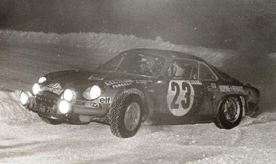 Jean-Pierre Nicolas - Michel Vial
41º Rallye Automobile de Monte-Carlo 1972. Alpine-Renault A110 1600 (935 HB 76). Clasificado 33º.

Del 21 al 28 de Enero, Monte-Carlo.
Superficie: asfalto - nieve.

El Rally constaba de 2 etapas y 437.50 km cronometrados divididos en 16 tramos especiales.

Se inscribieron 299 equipos, tomaron la salida 264, finalizaron 40.@
Palabras clave: ;Renault;Alpine;A110;Montecarlo;1972;nieve