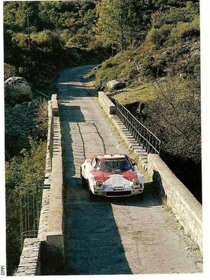 Jean-Claude Andruet -Michèle Espinosi-Petit (Biche)
18º Tour de Corse - Rallye de France 1974. Lancia Stratos HF (TO L80931). Clasificado 1º.

Del 30 de Noviembre al 1 de Diciembre, Bastia, Córcega, Francia.
Superficie: asfalto.

El Rally tenia un total de 1292 km, de los que 374.90 km divididos en 14 tramos eran especiales.

Tomaron la salida 102 equipos, finalizaron 24.@
Palabras clave: ;Michèle_Espinosi-Petit;Lancia;Stratos;Corse;Corcega;1974