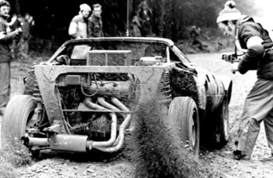 Björn Waldegård - Hans Thorszelius
24º Lombard RAC Rally 1975. Lancia Stratos HF (TO M26363). Excluido del Rally por llegar fuera del tiempo limite (OTL).

Del 22 al 26 de Noviembre, York, Yorkshire, Inglaterra.
Superficie: tierra.

El Rally tenia 72 tramos especiales, (2 de ellos fueron cancelados, SS7 Wykeham y SS25 Chargot Wood).

Se inscribieron 250 equipos, tomaron la salida 236, finalizaron 104.@
Palabras clave: ;Hans_Thorszelius;Lancia;Stratos;Gran_Bretaña;1975;Lombard_RAC_Rally