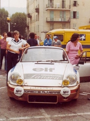 Michèle Mouton - Françoise Conconi
36º Tour France Automòbile 1977. Porsche 911 Carrera 3.0 (9442 RH 34). Clasificada 2º.

Del 15 al 24 de Septiembre, Nice, Alpes Marítimos, Provenza-Alpes-Costa Azul, Francia.
Superficie: asfalto.

El Rally tenía un total de 4475.00 km de los que 1244.11 km divididos en 28 tramos eran especiales, (uno de ellos fue cancelado SS4 Col de Porte 2 de 22.70 km).

Tomaron la salida 112 equipos, finalizaron 48.@
Palabras clave: Michele_Mouton;Tour_France_Automobile;Francia;Porsche;Carrera;1977;Personajes;Mujeres;Womens