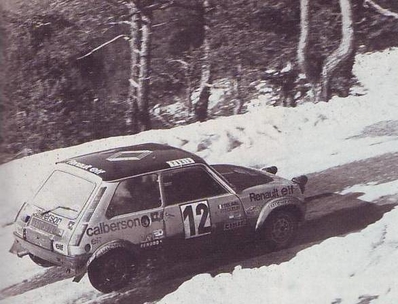 Guy Fréquelin - Jacques Delaval
46º Rallye Automobile de Monte-Carlo 1978. Renault 5 Alpine (6517 JU 76). Clasificado 3º.

Del 21 al 27 de Enero, Monte-Carlo.
Superficie: asfalto - nieve.

El Rally tenia un total de 4600 km de los que 570 km divididos en 29 tramos eran especiales (5 de ellas fueron canceladas SS8 Col du Fanget de 10 Km, SS10 Serre Chevalier de 10 Km, SS11 Col du Lautaret de 15 Km, SS14 Saint Pierreville de 16 Km y SS15 Burzet de 44 Km).

Se inscribieron 231 equipos, tomaron la salida 216, finalizaron 129.@
Palabras clave: ;Renault;Alpine;Montecarlo;1978
