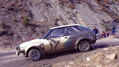 Ari Vatanen - David Richards
47º Rallye Automobile de Monte-Carlo 1979. Ford Fiesta 1600S (9543 GR 92). Clasificado 10º.

Del 20 al 26 de Enero, Monte-Carlo.
Superficie: asfalto - nieve - hielo.

El Rally tenia un total de 2554.00 km de los que 619.00 km divididos en 30 tramos eran especiales (1 de ellos fue cancelado SS13 St Barthelemy de 19 Km).

Se inscribieron 255 equipos, tomaron la salida 233, finalizaron 84.@
Palabras clave: ;Ford;Fiesta;Montecarlo;1979