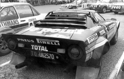 Bernard Darniche - Alain Mahé
49º Rallye Automobile de Monte-Carlo 1981. Lancia Stratos HF (TO U62570). Clasificado 6º

Del 24 al 30 de Enero, Monte-Carlo.
Superficie: asfalto - nieve.

El Rally tenia un total de 3930.00 km de los que 750.00 km divididos en 32 tramos eran especiales.

Se inscribieron 274 equipos, tomaron la salida 263, finalizaron 133.@
Palabras clave: ;Lancia;Stratos;Montecarlo;1981;parque_cerrado