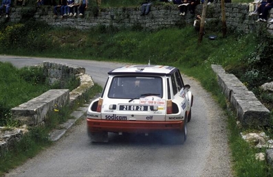 Jean-Luc Thérier - Michel Vial
26º Tour de Corse - Rallye de France 1982. Renault 5 Turbo (21 QV 28). Abandonó por motor en SS14 Calvi - Pont de Fango de 32.50 Km.

Del 6 al 8 de Mayo, Ajaccio, Córcega, Francia.
Superficie: asfalto.

El Rally tenia un total de 1616.70 km de los que 1176.10 km divididos en 27 tramos eran especiales.

Se inscribieron 181 equipos, tomaron la salida 177, finalizaron 47.@
Palabras clave: ;Corcega;Renault;Turbo;Grupo_B;1982;Corse