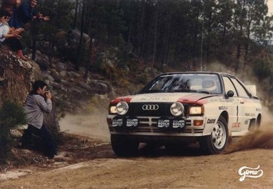 Michèle Mouton - Fabrizia Pons
17º Rallye de Portugal - Vinho do Porto 1983. Audi Quattro A1 (IN-NM 82). Clasificada 2ª.

Del 2 al 5 de Marzo, Estoril, Lisboa, Portugal.
Supeficie: asfalto - tierra.

El Rally tenia un total de 2325 km de los que 674.50 km divididos en 43 tramos eran especiales (3 de ellos fueron cancelados SS12 Figueira de Foz de 9 Km, SS13 Prestimo de 12,50 Km, SS14 Vouga de 10 Km).

Tomaron la salida 86 equipos, finalizaron 31.@
Palabras clave: Michele_Mouton;Fabrizia_Pons;Audi;Quattro;Grupo_B;Portugal;1983