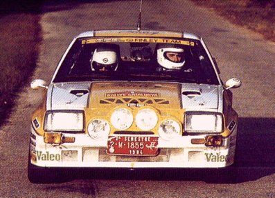 Carlos Sainz Cenamor - José Luis López Orozco
20º Rally Catalunya 1984. Opel Manta 400 (2-M-1855-P). Clasificado 2º.

El Equipo Oficial de Opel le cedió este coche sólo para este rally.
Su brillante actuación, 2º por detrás de Salvador Serviá también con Opel, y por delante de Genito Ortiz con Renault 5 Turbo, le abrió las puertas al Equipo Oficial de Renault.

Del 26 de Octubre al 28 de Octubre, Barcelona, Catalunya, España.
Superficie: asfalto.

El Rally tení­a un total de 440.65 km cronometrados.

Tomaron la salida 83 equipos, finalizaron 42.
@
Palabras clave: Carlos_Sainz;Jose-Luis_Orozco;Opel;Catalunya;grupo_B;1984