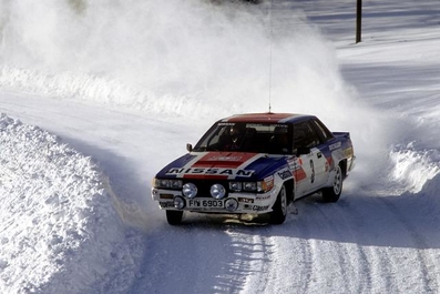 Timo Salonen - Seppo Harjanne
52º Rallye Automobile de Monte-Carlo 1984. Nissan 240RS (FIW 6903). Clasificado 10º.

Del 21 al 27 de Enero, Monte-Carlo.
Superficie: asfalto - nieve.

El Rally tenia un total de 3328.90 km de los que 753.20 km divididos en 30 tramos eran especiales (4 de ellas fueron canceladas SS3 St Jean en Royans de 39 Km, SS11 Les Savoyons - Sigoyer de 32 Km, SS12 Pont sur Barrage du Sautet de 18,40 Km, SS13 Chateau d'Ancelle - La Batie Neuve de 11,20 Km).

Se inscribieron 222 equipos, tomaron la salida 209, finalizaron 120.@
Palabras clave: Timo_Salonen;Seppo_Harjanne;Nissan;RS;Montecarlo;nieve;1984