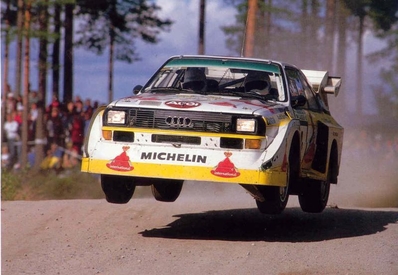 Stig Blomqvist - Bjorn Cederberg
35º 1000 Lakes Rally 1985. Audi Sport Quattro S1 E2. Clasificado 2º.

Del 23 al 25 de Agosto, Jyväskylä, Finlandia.
Superficie: tierra.

El Rally tenía un total de 1418.00 km de los que 479.00 km divididos en 50 tramos eran especiales (1 de ellos fue cancelado SS10 Vaheri).

Se inscribieron 188 equipos, tomaron la salida 175, finalizaron 83.@
Palabras clave: Stig_Blomqvist;Audi;Quattro;Finlandia;grupo_B;S1;Sport;1985