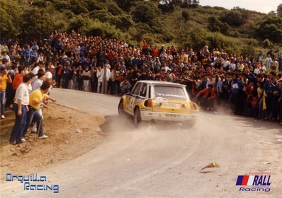 Carlos Sainz Cenamor - Antonio Boto
8º Rally Sierra Morena 1985, Renault 5 Turbo, Clasificado 2º

SUBCAMPEÓN de España de Pilotos de Rallyes (Renault 5 Turbo Tour de Corse Gr.B.).
Piloto Oficial de Renault España.
@
Palabras clave: ;Renault;Turbo;Sierra_Morena;1985;Grupo_B