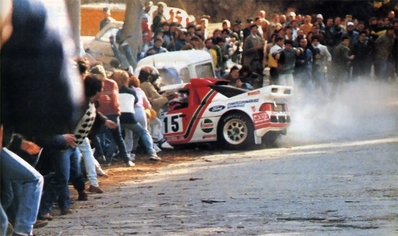 Joaquin Santos - Miguel Oliveira
20º Rallye de Portugal Vinho do Porto 1986. Ford RS200 (C440 BHV). Abandonó por grave accidente.

Santos era el ídolo local, su paso levantaba muchísima pasión entre los aficionados del lugar. Al salir de una curva, esquivó algunos espectadores que estaban mal situados, lo que provocó no poder encarar bien la siguiente curva y estrellarse contra el público. 
Hay otra versión en la que se dice que al salir de la curva impacto con la rueda trasera de lado con un coche que estaba 