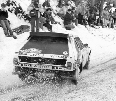 Henri Toivonen - Sergio Cresto
54º Rallye Automobile de Monte-Carlo 1986. Lancia Delta S4 (A6 37616). Clasificado 1º.

Del 18 al 24 de Enero, Monte-Carlo.
Superficie: asfalto - nieve.

El Rally tenía un total de 3984.00 km de los que 881.20 km divididos en 36 tramos eran especiales.

Tomaron la salida 156 equipos, finalizaron 65.@
Palabras clave: Henri_Toivonen;Sergio_Cresto;Lancia;Delta;Grupo_B;Montecarlo;nieve;1986