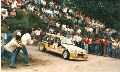 Carlos Sainz Cenamor - Antonio Boto
23º Rallye Internacional Principe de Asturias 1986. Renault 5 Maxiturbo (2-M-5368-P). Clasificado 2º.

A 2m 1s del Lancia Delta S4 (TO-77891E) de Fabrizio Tabaton - Luciano Tedeschini.

Del 19 al 21 de Septiembre, Oviedo, España.
Superficie: asfalto.

El Rally tenia un total de 293.70 km cronometrados divididos en 24 tramos especiales.

Tomaron la salida 57 equipos, finalizaron 34.
@
Palabras clave: ;Grupo_B;Renault;Maxiturbo;Principe_Asturias;1986;España;Spain