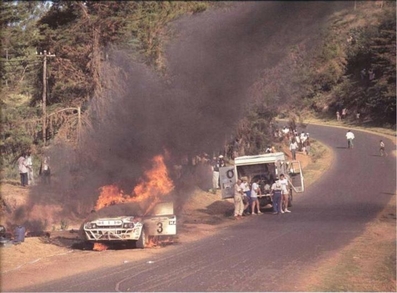 Björn Waldegård - Fred Gallagher
40º Martini Safari Rally Kenya 1992. Lancia Delta HF Integrale (TO 53229S). Abandonó por fuego en CH 27.

Del 27 de Marzo al 1 de Abril, Nairobi, Kenya, África.
Superficie: tierra.

El Rally tenia un total de 4387.84 km con 105 controles horarios.

Tomaron la salida 47 equipos, finalizaron 21.@
Palabras clave: ;Lancia;Delta;Integrale;Safari;1992;Kenya