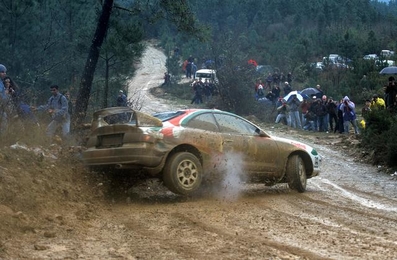 Juha Kankkunen - Nicky Grist
29º TAP Rallye de Portugal 1995. Toyota Celica GT-Four -ST205- (K-AM 7291). Clasificado 2º.

Del 8 al 10 de Marzo, Figueira da Foz, Coimbra, Portugal.
Superficie: tierra.

El Rally tenia un total de 1,689.99 Km de los que 482.87 Km divididos en 33 tramos eran especiales (2 de ellos fueron cancelados SS24 y SS27 Secarias 1 y 2 de 7.91 Km, total 15.82 km cancelados).

Se inscribieron 120 equipos,tomaron la salida 114, finalizaron 39.@
Palabras clave: ;Toyota;Celica;GT;ST205;Portugal;1995