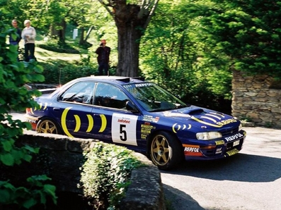 Carlos Sainz Cenamor - Luís Moya
39º Tour de Corse - Rallye de France 1995. Subaru Impreza 555 (L555 REP). Clasificado 4º.

Del 3 al 5 de Mayo, Ajaccio, Córcega, Francia.
Superficie:asfalto.

El Rally tenia un total de 1234.04 km de los que 481.17 km divididos en 22 tramos eran especiales.

Se inscribieron 94 equipos, tomaron la salida 91, finalizaron 44.@
Palabras clave: ;Luis_Moya;Subaru;Impreza;Corcega;1995;Corse