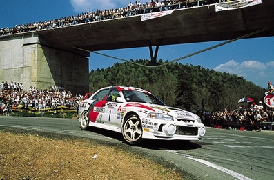 Tommi Mäkinen - Seppo Harjanne
33º Rallye Catalunya - Costa Brava - Rallye de España 1997. Mitsubishi Lancer Evo IV (P44 MRE). Clasificado 1º.

Del 14 al 16 de Abril, Lloret de Mar, Girona, Catalunya, España.
Superficie: asfalto.

El Rally tenia un total de 1359.3 km de los que 387.72 km divididos en 18 tramos eran especiales.

Tomaron la salida 94 equipos, finalizaron 31.@
Palabras clave: ;Seppo_Harjanne;Mitsubishi_Lancer;Evo;Catalunya;1997;España;Costa_Brava