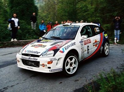 Carlos Sainz - Luís Moya
42º Rallye Sanremo - Rallye d'Italia 2000. Ford Focus WRC '00 (V10 FMC). Clasificado 5º.

Del 19 al 22 de Octubre, Sanremo.
Superficie: asfalto.

El Rally tenia un total de 1065.75 Km de los que 382.79 Km divididos en 17 tramos eran especiales (uno de ellos fue cancelado SS15 Langan 2 de 37.81 Km.

Se inscribieron 123 equipos, tomaron la salida 115, finalizaron 62.

© Petr Fitz
@
Palabras clave: Carlos_Sainz;Luis_Moya;Ford;Focus;WRC;Sanremo;2000