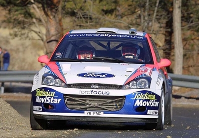 Carlos Sainz Cenamor - Luís Rodríguez Moya
70º Rallye Automobile de Monte-Carlo 2002. Ford Focus RS WRC '02 (Y6 FMC). Clasificado 3º.

Del 18 al 20 de Enero, Monaco.
Superficie: asfalto - nieve.

El Rally tenia un total de 1424.55 km km de los que 396.78 km divididos en 15 tramos eran especiales, (una de ellas fue cancelada SS2 Sisteron - Thoard 1 de 36.73 Km).

Se inscribieron 55 equipos, tomaron la salida 54, finalizaron 26.@
Palabras clave: ;Luis_Moya;Ford;Focus;WRC;Montecarlo;2002