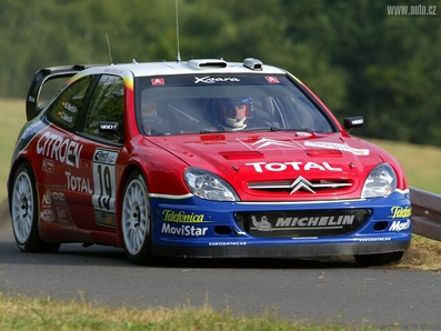 Carlos Sainz - Marc Marti
22º ADAC Rallye Deutschland 2003. Citröen Xsara WRC (19 DDM 92). Clasificado 6º.
Citroën Total WRT

Del 25 al 27 de Julio, Trier, Alemania.
Superficie: asfalto.

El Rally constaba de 3 etapas con un total de 1737.58 km de los que 388.23 km divididos en 22 tramos eran cronometrados.

Tomaron la salida 79 equipos, finalizaron 44.@
Palabras clave: Citroen;Xsara;WRC;Alemania;2003