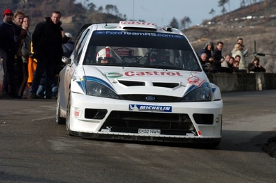 Markko Martin - Michael Park
72º Rallye Automobile de Monte-Carlo 2004. Ford Focus RS WRC 03 (EK52 NWN). Clasificado 2º.

Del 23 al 25 de Enero, Monaco.
Superficie: asfalto.

El Rally tenia un total de 1,331.92 Km de los que 389.12 Km divididos en 15 tramos, eran especiales (2 de ellos fueron cancelados SS1 Selonnet - Breziers 1 de 22.64 Km y SS10 Tourette du Chateau - St Antonin 2 de 24.80 Km. Uno de ellos se dio con tiempo de tramo teórico a todos los equipos, SS8 Tourette du Chateau - St Antonin 1 de 24.80 Km).

Se inscribieron 45 equipos, tomaron la salida 43, finalizaron 20.@
Palabras clave: Markko_Martin;Ford;Focus;RS;WRC;Montecarlo;2004