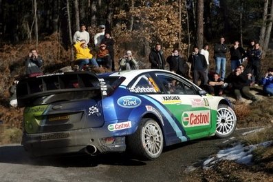 Marcus Grönholm - Timo Rautiainen
74º Rallye Automobile de Monte-Carlo 2006. Ford Focus RS WRC '06. Clasificado 1º.

Del 20 al 22 de Enero, Monaco.
Superficie: asfalto - nieve. 

El Rally tenia un total de 1294.89 Km de los que 366.39 km divididos en 18 tramos eran especiales, (2 de ellas fueron canceladas SS3 Pierlas - Ilonse 1 de 23.22 Km y SS11 La Tour sur Tinee - Utelle 2 de 18.73 Km).

Se inscribieron 53 equipos, tomaron la salida 51, finalizaron 43.@
Palabras clave: Marcus_Gronholm;Timo_Rautiainen;Ford;Focus;RS;WRC;Montecarlo;2006