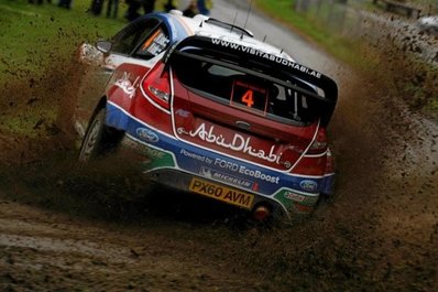 Jari-Matti Latvala - Miikka Anttila
67º Rally de Gales GB 2011. Ford Fiesta RS WRC (PX60 AVM). Clasificado 1º.

Del 10 al 13 de Noviembre, Llandudno, Cardiff.
Superficie: tierra.

El Rally tenia un total de 1860.80 km de los que 353.53 km divididos en 4 etapas y 23 tramos eran especiales.

Tomaron la salida 74, finalizaron 39.@
Palabras clave: Jari-Matti_Latvala;Miikka_Anttila;Ford;Fiesta;RS;WRC;Gran_Bretaña;Gales;2011