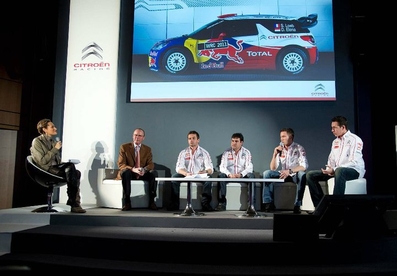 CITRÖEN DS3
Presentación del nuevo modelo para el Mundial de Rallyes 2011
Palabras clave: Sebastien_Loeb;Personajes;2011;detalles